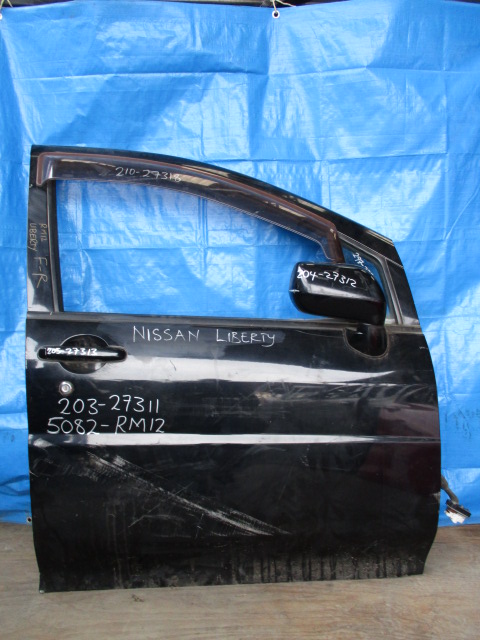 Used Nissan Liberty DOOR GLASS FRONT RIGHT
